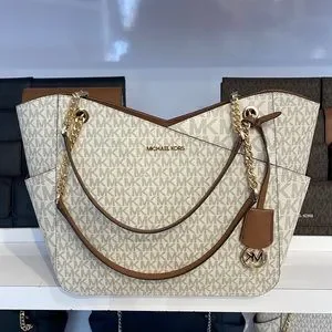 【国内即発】マイケルコース JET SET TRAVEL CHAIN TOTE VANILLA Amazon.com: Michael Kors Jet Set Travel Large Chain Shoulder